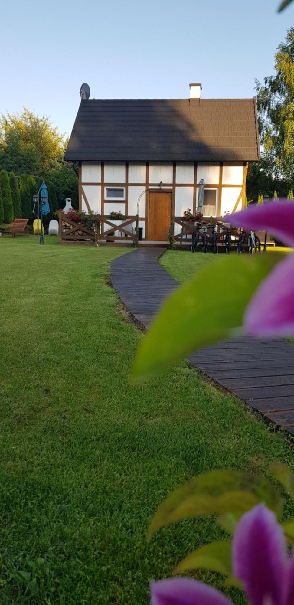 Chata Nad Rzeka Lipusz Esterno foto